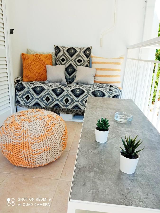 Summer Feel Suites Pórosz Kültér fotó