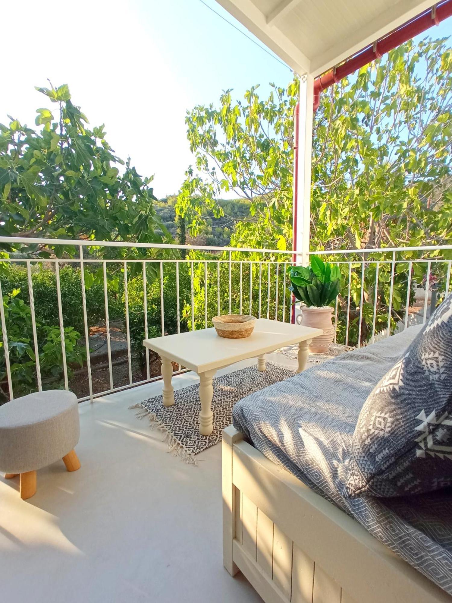Summer Feel Suites Pórosz Kültér fotó